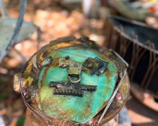 We’re finally outside with all the fun metal/planters/display pieces for your gardens…