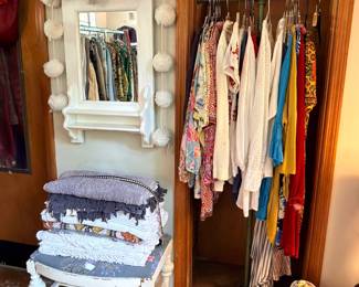 Another pair of cowboy boots over there plus a couple of custom covered foot stools that are so pretty…