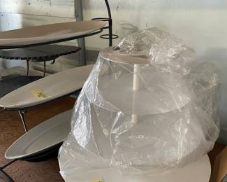 Beautiful heavy metal cupcake (or veggies or cheese or...) display. Weddings!