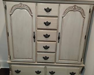 att.P pQx3fsAofEHFFgboCY1FojISjVe6VnIvMFS20DiVY