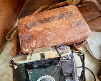 Agfa PD 16 vintage camera with case