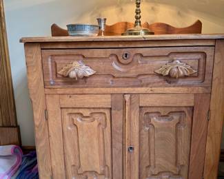 Antique wash stand