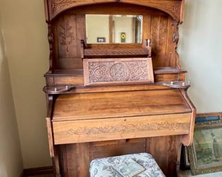 Antique pedal organ