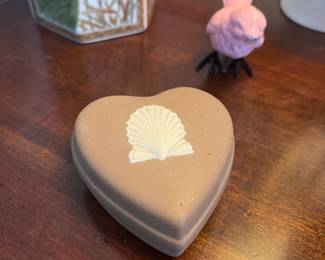 Vintage Brown Wedgewood shell Heart Shaped Trinket Box