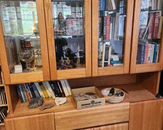 Contemporary Hutch/Sideboard. 