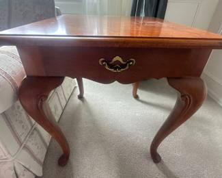 Thomasville side table with drawer