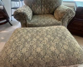 Flexsteel oversize chair & ottoman