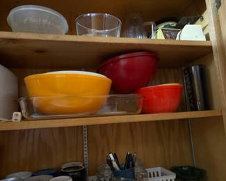. . . vintage Pyrex