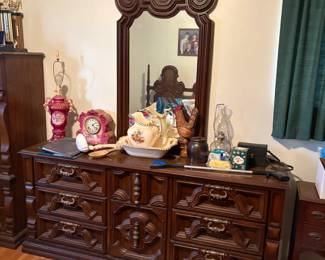 . . . mirrored dresser