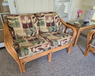 Rattan love seat