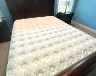 Queen Mattress Set 