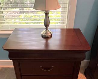 Nightstand (pair)