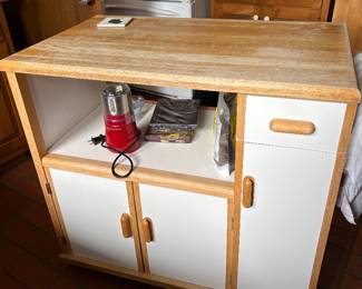 Kitchen Island on wheels