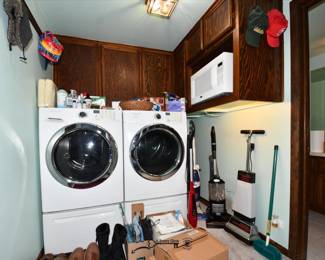 0869Utility Room
