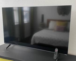 2 New Vizio televisions, 2 years old