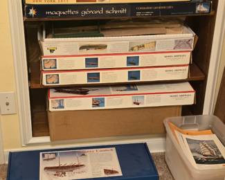 Wood Ship Model Kits: Constructo Kit de Madera New York 1812 - Maquettes Gerard Schmitt Corsaire Americain, HMS Bounty Launch MS1850, and several more!