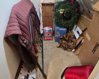 Disassembled dining table, misc metal headboard and other surprises