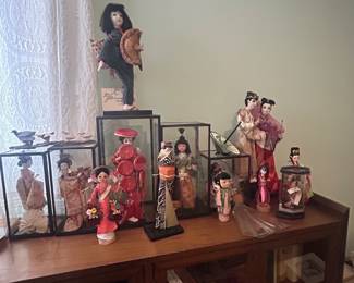 1950s Japanese dolls in cases