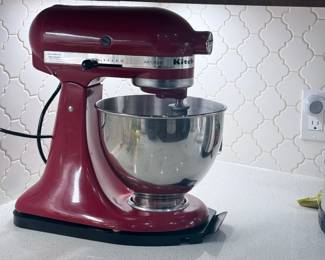 Red artisan KitchenAid mixer