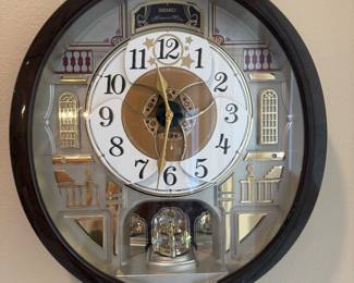 Seiko melodies in motion wLl clock