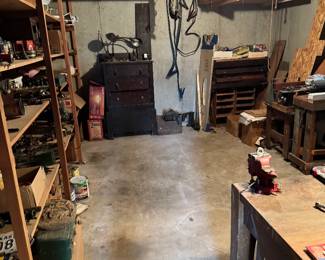Basement - Workshop just past main room