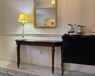 Bombay Company Entry Table