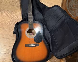 Rogue Acoustic Guitar & Carrying Case