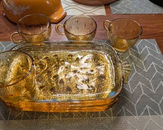 PRETTY AMBER VINTAGE DESSERT SET