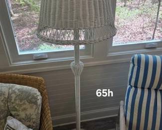 Wicker floor lamp