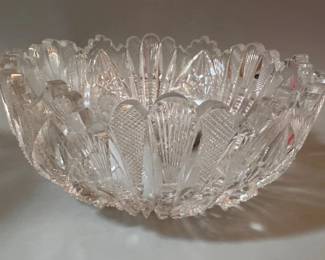 Cut glass bowl