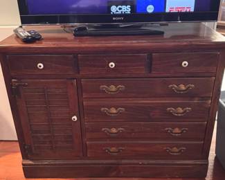 Ethan Allen Old Tavern pine cabinet