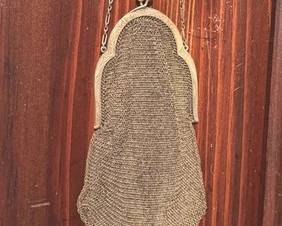 Vintage mesh handbag