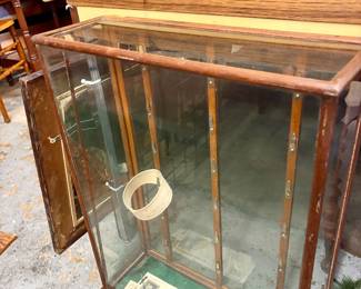 Old General Store Displays