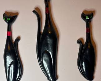 CHALKWARE MID CENTURY CATS