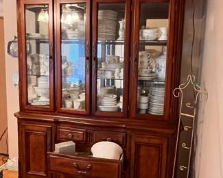 LARGE TWO PIECE HUTCH