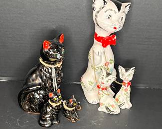 KITSCHY CAT FAMILIES