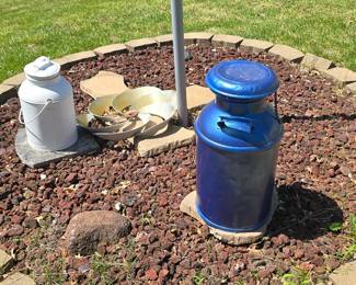 milk canisters 