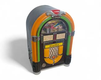 Wurlitzer WR18 tabletop mini jukebox CD player and radio