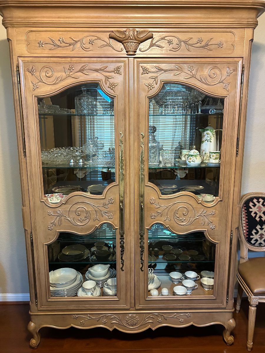 China Cabinet 