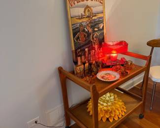 Mid-Century Modern Dining Chair with Tapered Legs and White Vinyl Seat