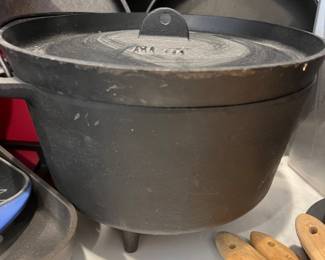 $55, Cast Iron 3 Legged Pot With Lid Campfire Dutch Oven Kettle Rustic Primitive Cooking Pot