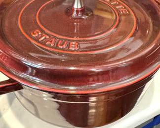 $95, Staub Enameled Cast Iron Dutch Oven Burgundy 5–6 Qt Cocotte Made in France Kitchen Cookware