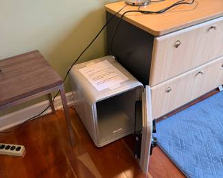 $65 - SentrySafe Steel and Composite 1.23 Cu Ft Fireproof Home Safe