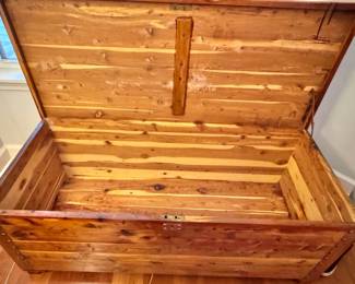 $250 - Mid-Century Solid Aromatic Cedar Hope Chest Blanket Trunk