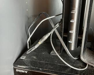 Sony DVD / CD player AwCHD HDMI blue-ray disk dvd player BDP-S360 $25