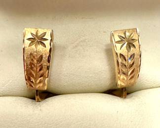 14k Gold Clip Earrings 