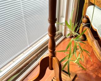 $65 - Turned Wood Quilt Rack with Trestle Base