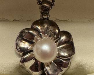 Sterling Silver Pearl Flower Ring & Pendant Set Floral Jewelry Matching Set
