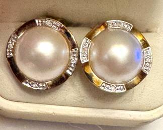 14K Gold Pearl & Diamond Halo Earrings – Classic Round Clip-On Studs
