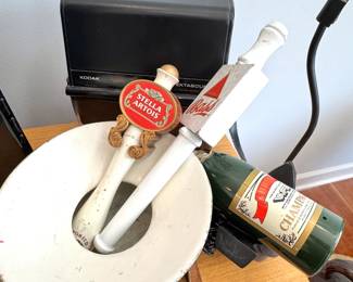 $45 - Wood and Acrylic Beer Tap Handles — Mixed Breweriana - Beer Keg & Tap ulls